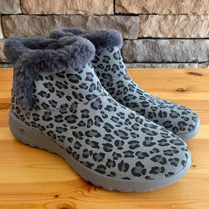 Skechers  Women's On-The-Go Joy 16608 Chukka Boot Size 10